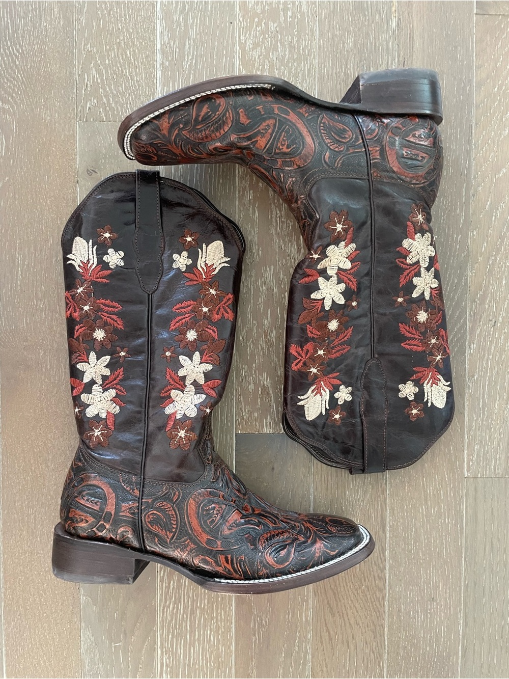 Alfa Western Cowboy Boots Women’s Size 9 Floral Embroidered Leather Boots